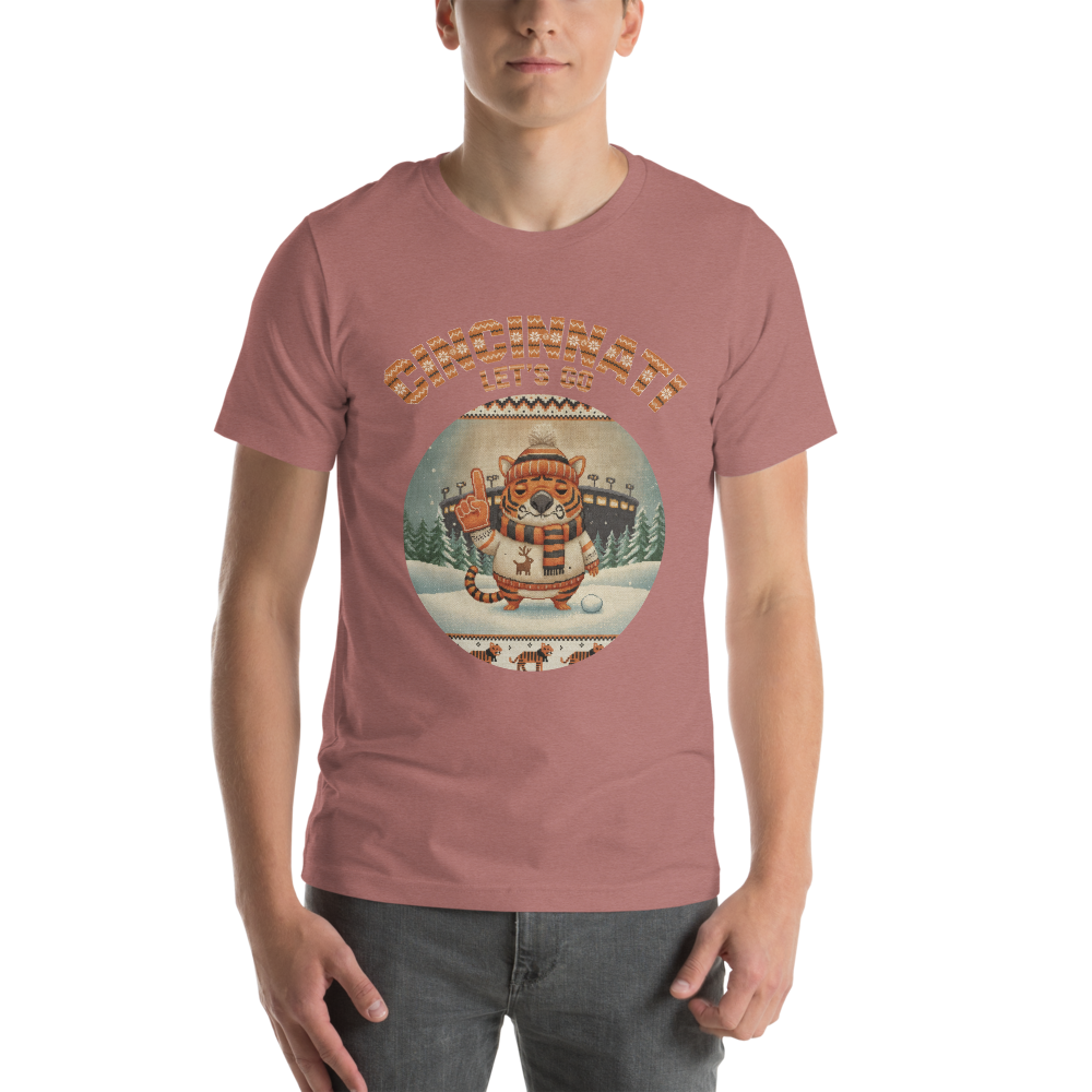 Cincinnati Fan tee, mauve model